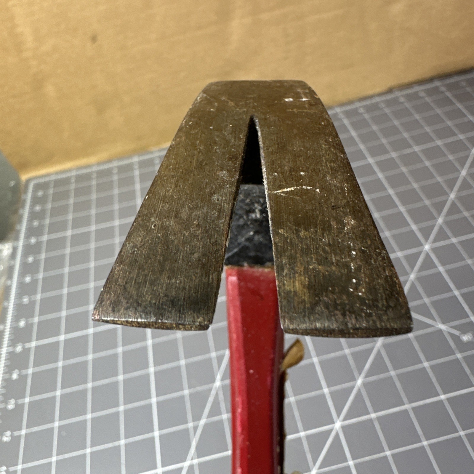 Early Plumb 20 Oz Framing Rip Claw Hammer Fiberglass Handle Permabond USA