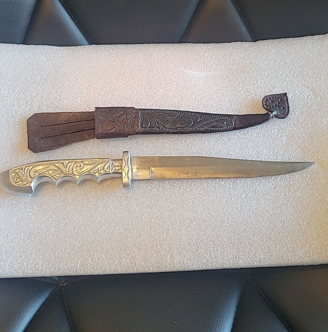 VTG 1940s Filipino Handmade Knife with Leather Sheath Used