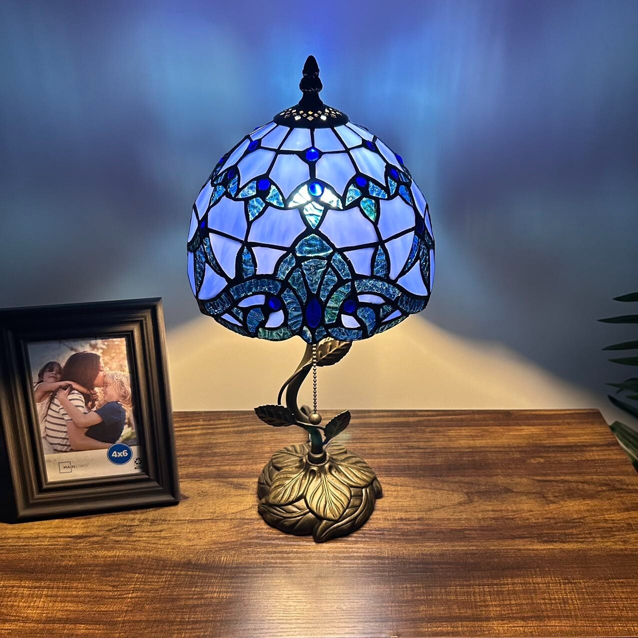 Tiffany Style Table Lamp Blue Stained Glass Baroque Style LED Bulb 8"W*8"D*16"H