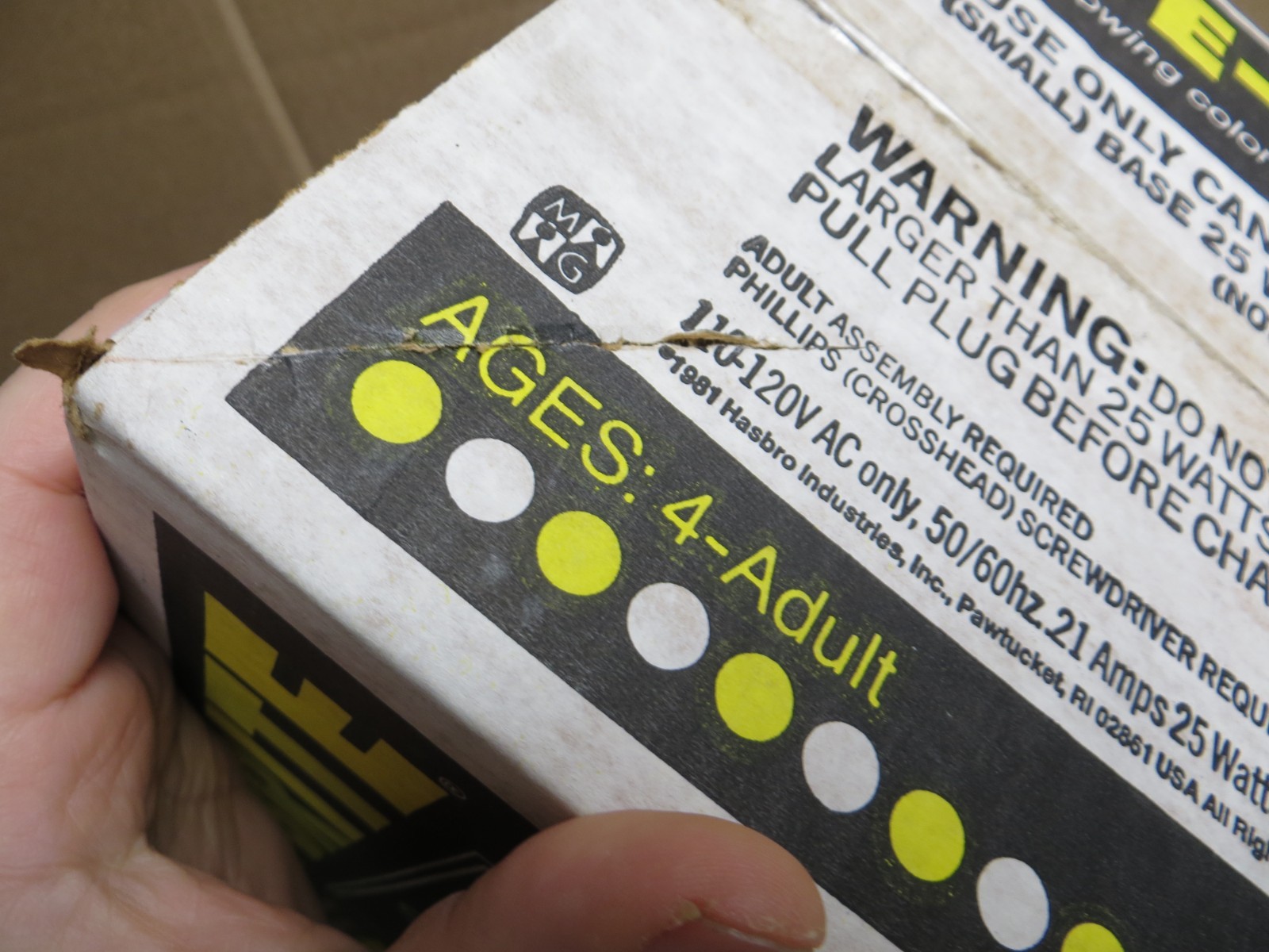 VINTAGE HASBRO 1981 LITE BRITE - 100% FACTORY SEALED FROM EX HASBRO EMPLOYEE