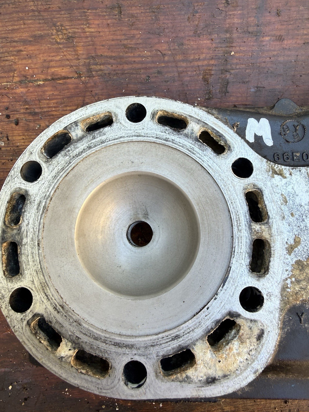 1998-2005 Yamaha GP800 GP800R XL800 XLT800 GP XL XLT 800 66E Motor Cylinder Head