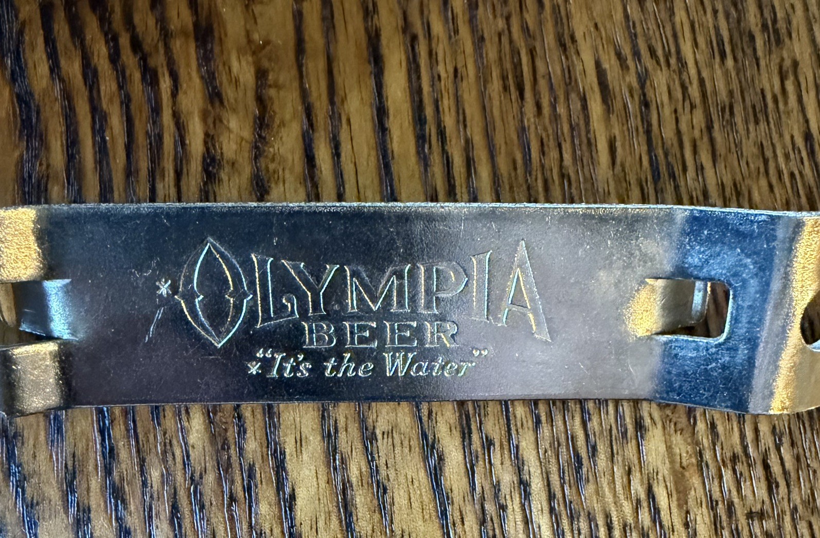 Lot of 7 VTG BOTTLE OPNRS-Olympia Hamms Burgie Lucky Regal Select Falstaff Coors