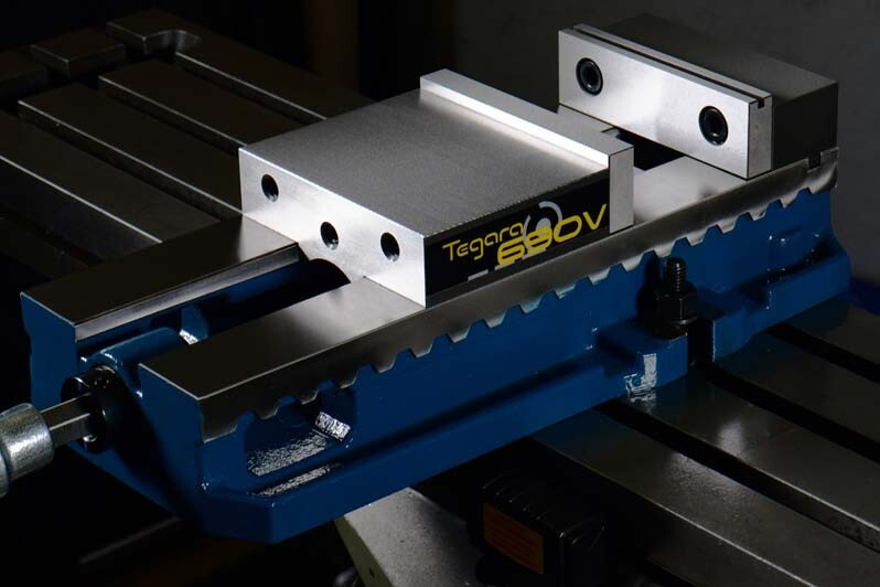 TEGARA 6 690V CNC Premium Milling Vise .0004 D688 NEW! R[