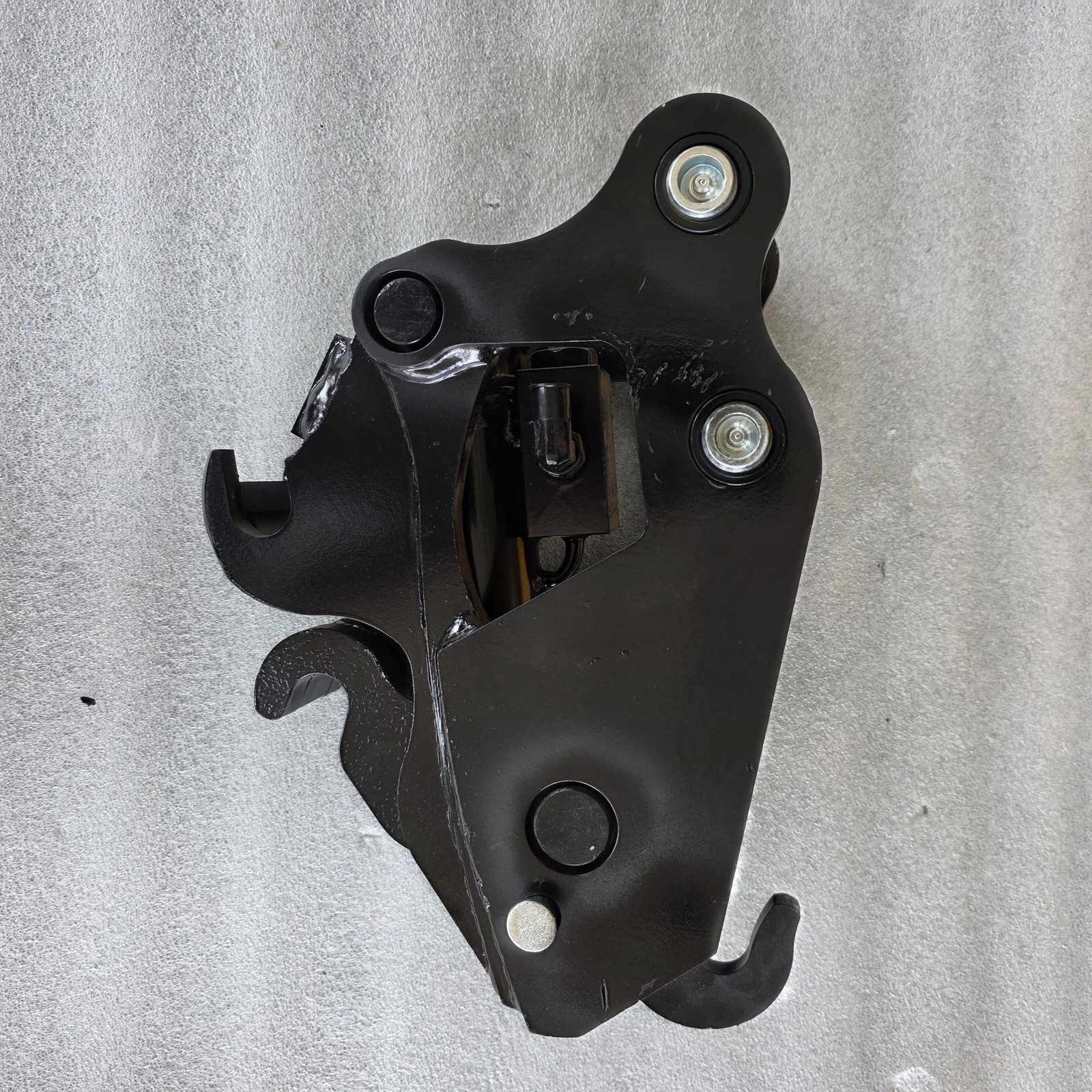 Mini Excavators Hydraulic Quick Hitch Coupler Connection Attach 0.8-1.8T Digger