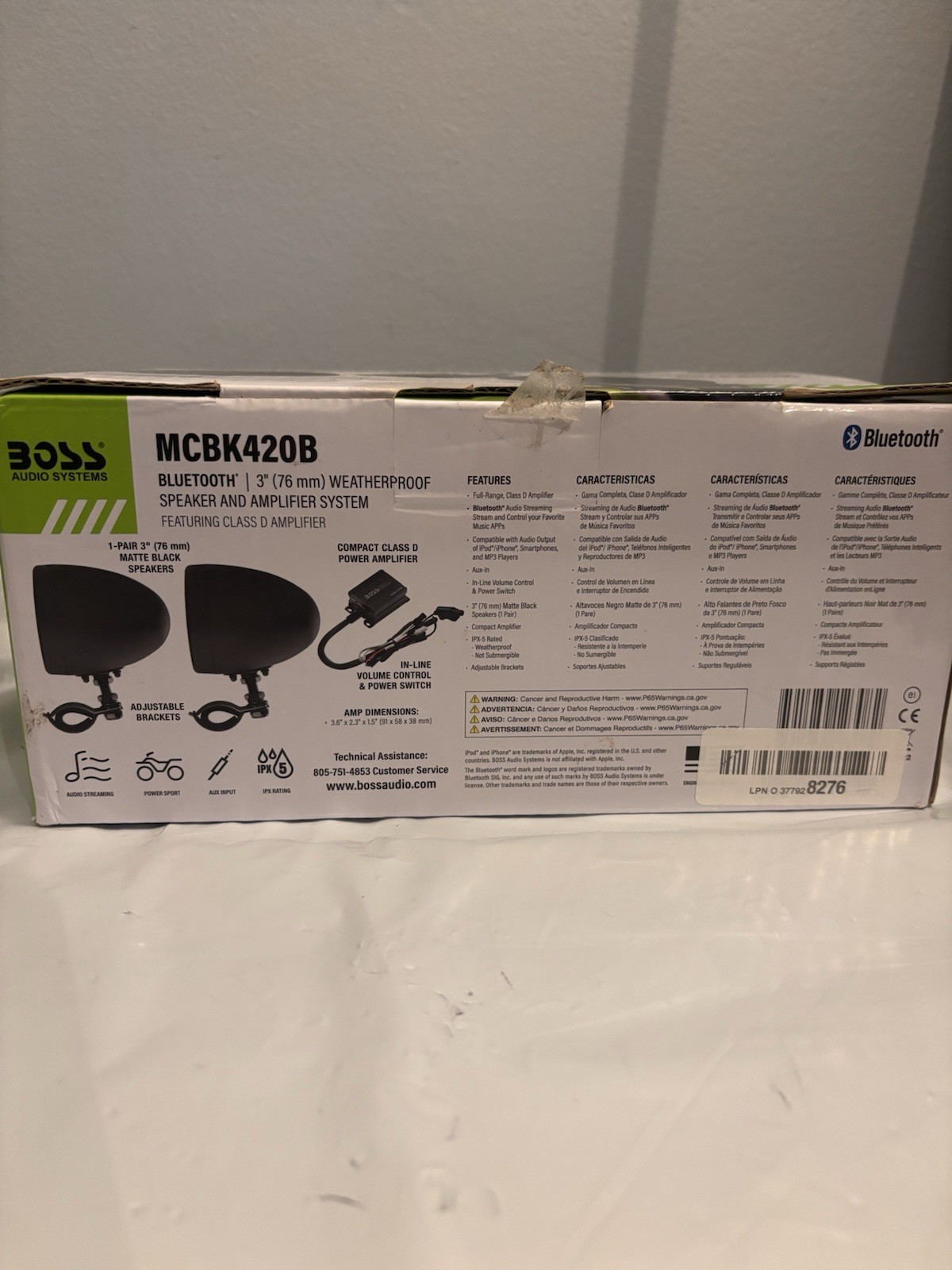 Boss 600 Watt Bluetooth Black Motorcycle Sound System (MCBK420B)