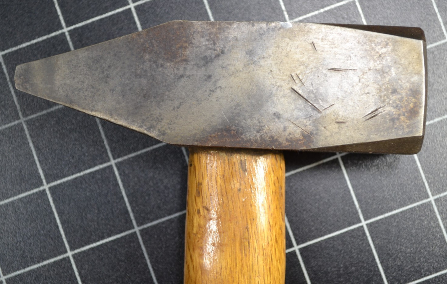 GERMAN - 2000g - BLACKSMITH - FORGING HAMMER - CROSS PEIN - ALL ORIGINAL