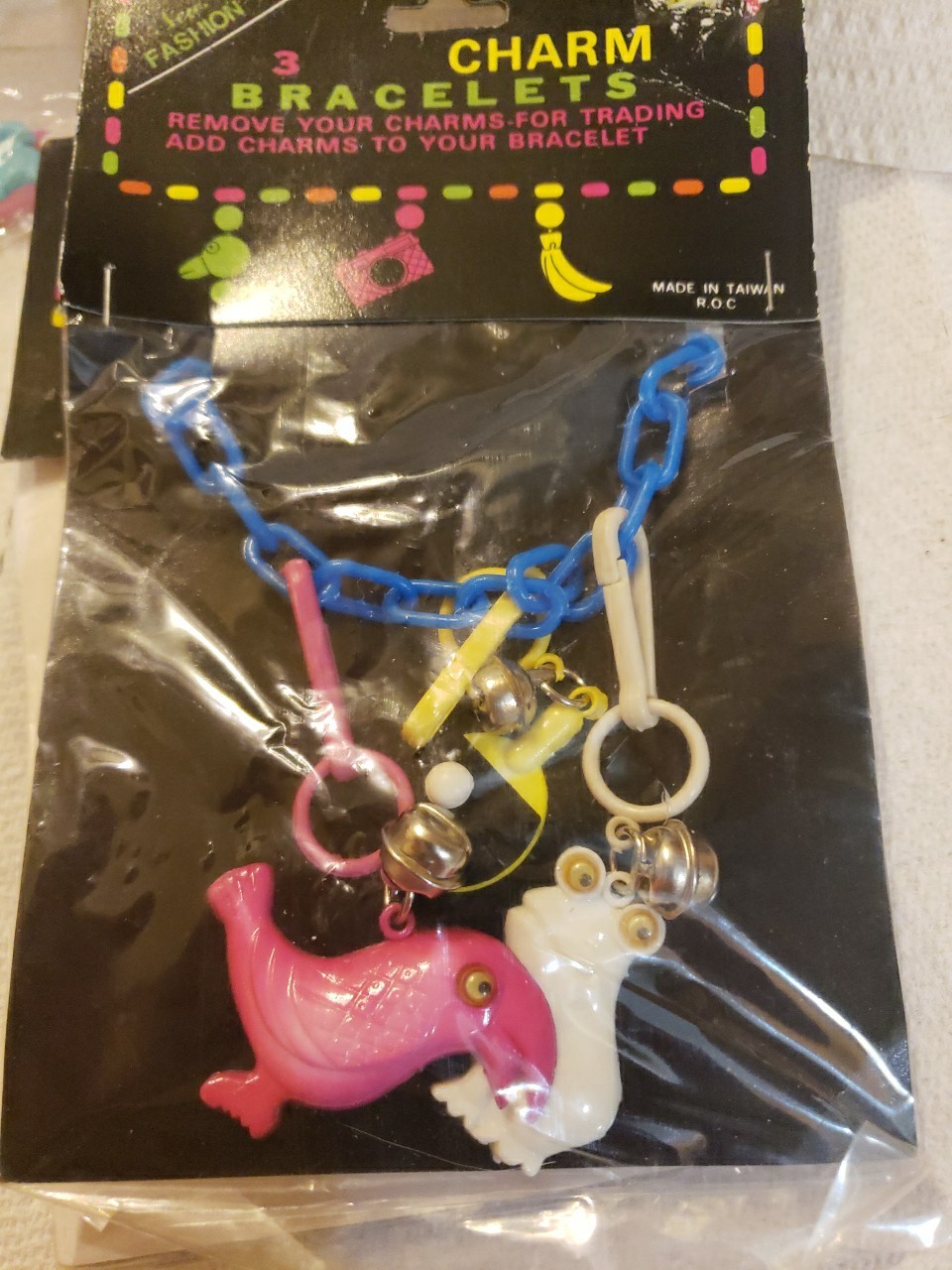 VTG 1980s Clip On Bell Charms /Chains &1 Snap On Bracelet