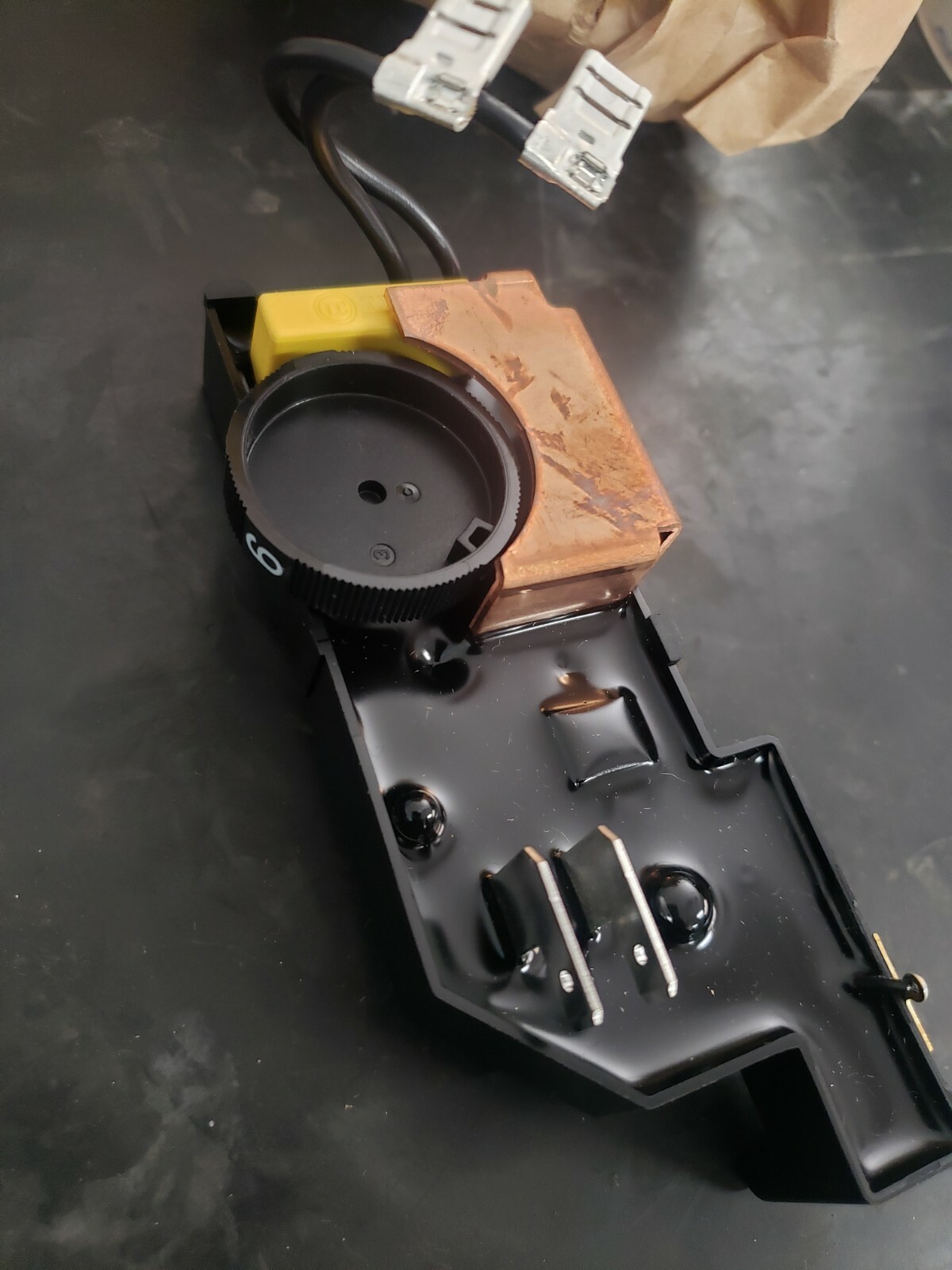 BOSCH 11316 ELECTRIC SPEED CONTROL GOVERNOR 1617 233 027 New part # 16072335CW