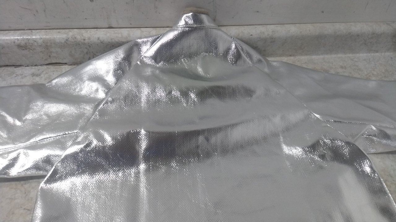 Kareware 706ACKXL Size XL 30 In Length Aluminized Jacket