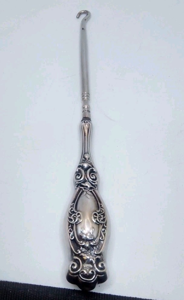 Antique Sterling Silver 7" Button Hook/Lace Puller Floral Design Art Nouveau
