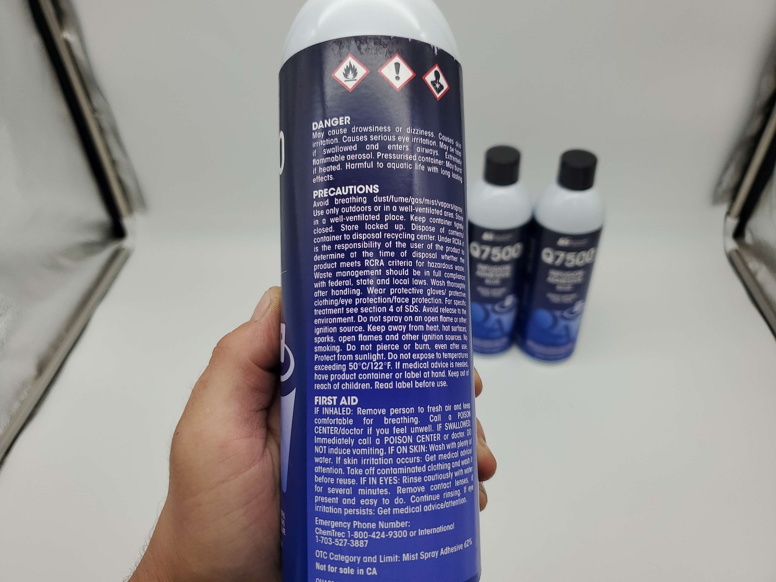 Q7500 Marine Infusion Adhesive for Fiberglass Mat 13 Oz Aerosol Cans Pack of 4