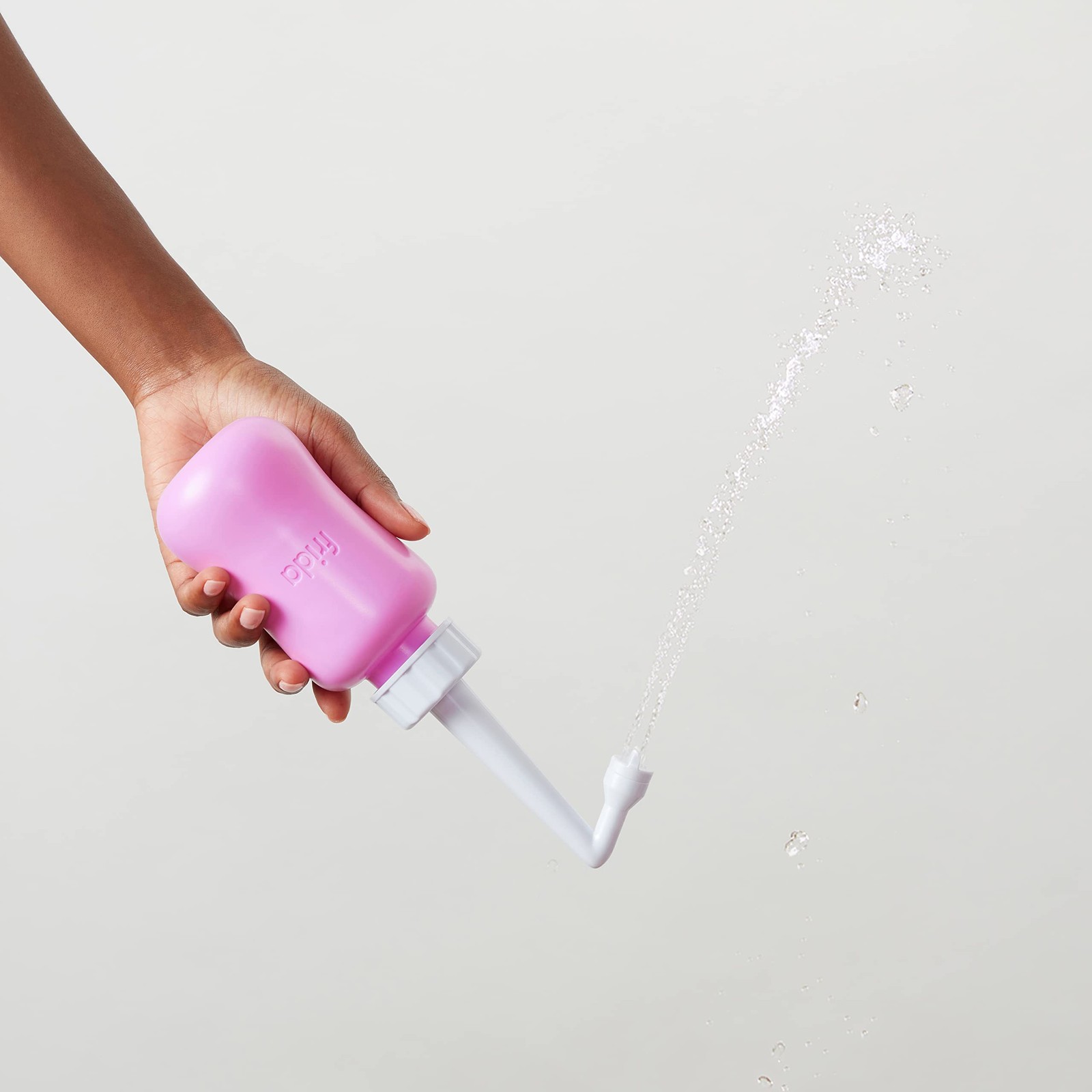 Frida Mom Witch Hazel Perineal Cooling Pad Liners 24pk + Upside Down Peri Bottle