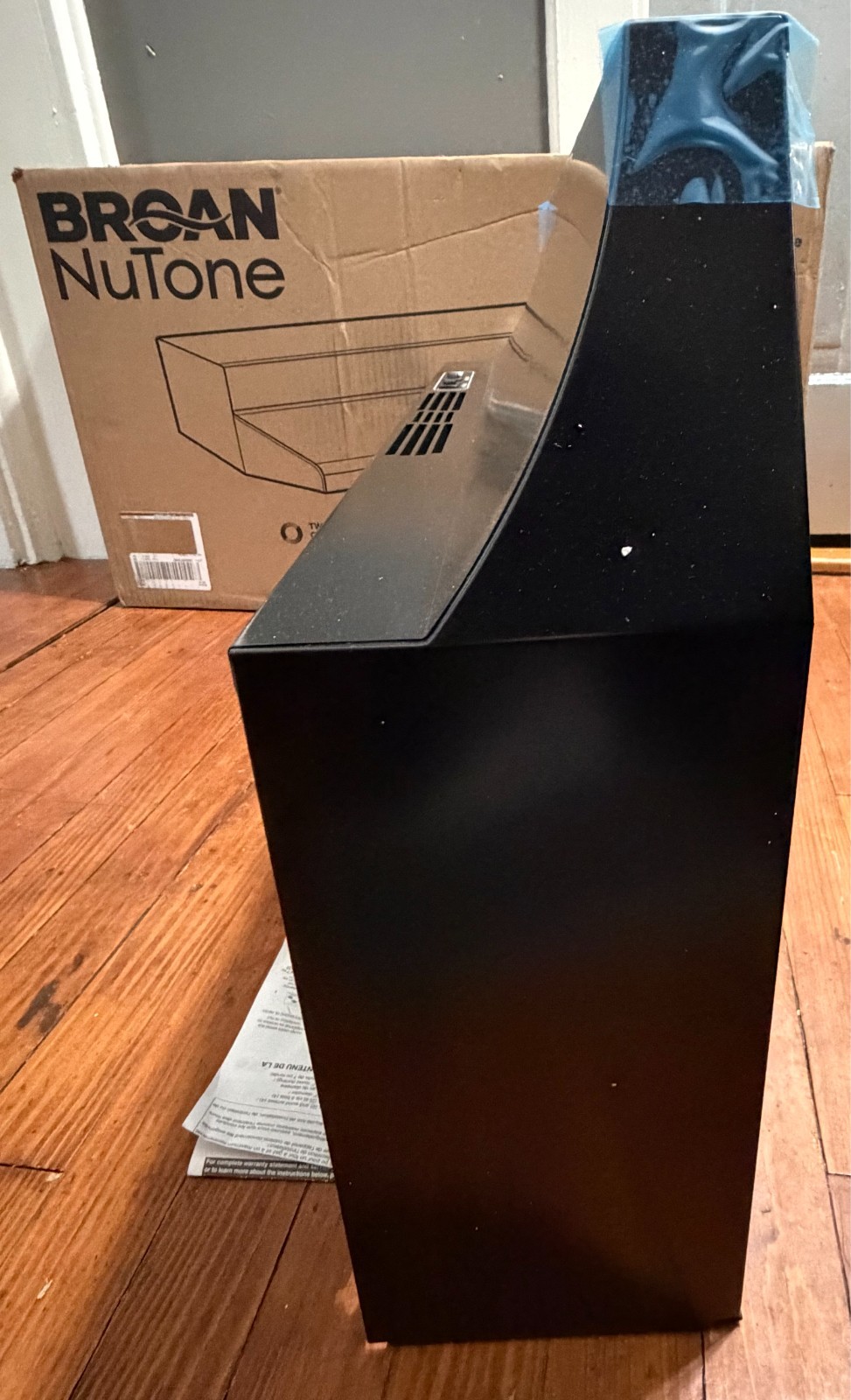 Broan-NuTone RL6200 Series 30" Ductless Under Cabinet Range Hood w/Light - Black