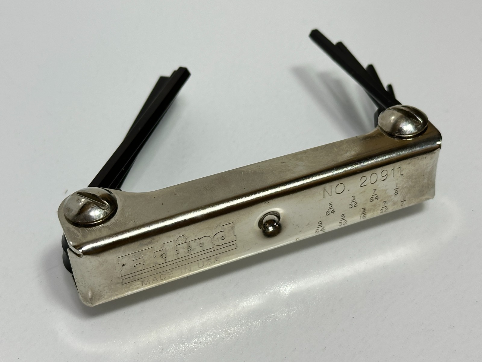 NEW Eklind Tools USA 20911 Hex Allen Fold-up Tool Set, SAE 5/64" to 1/4"