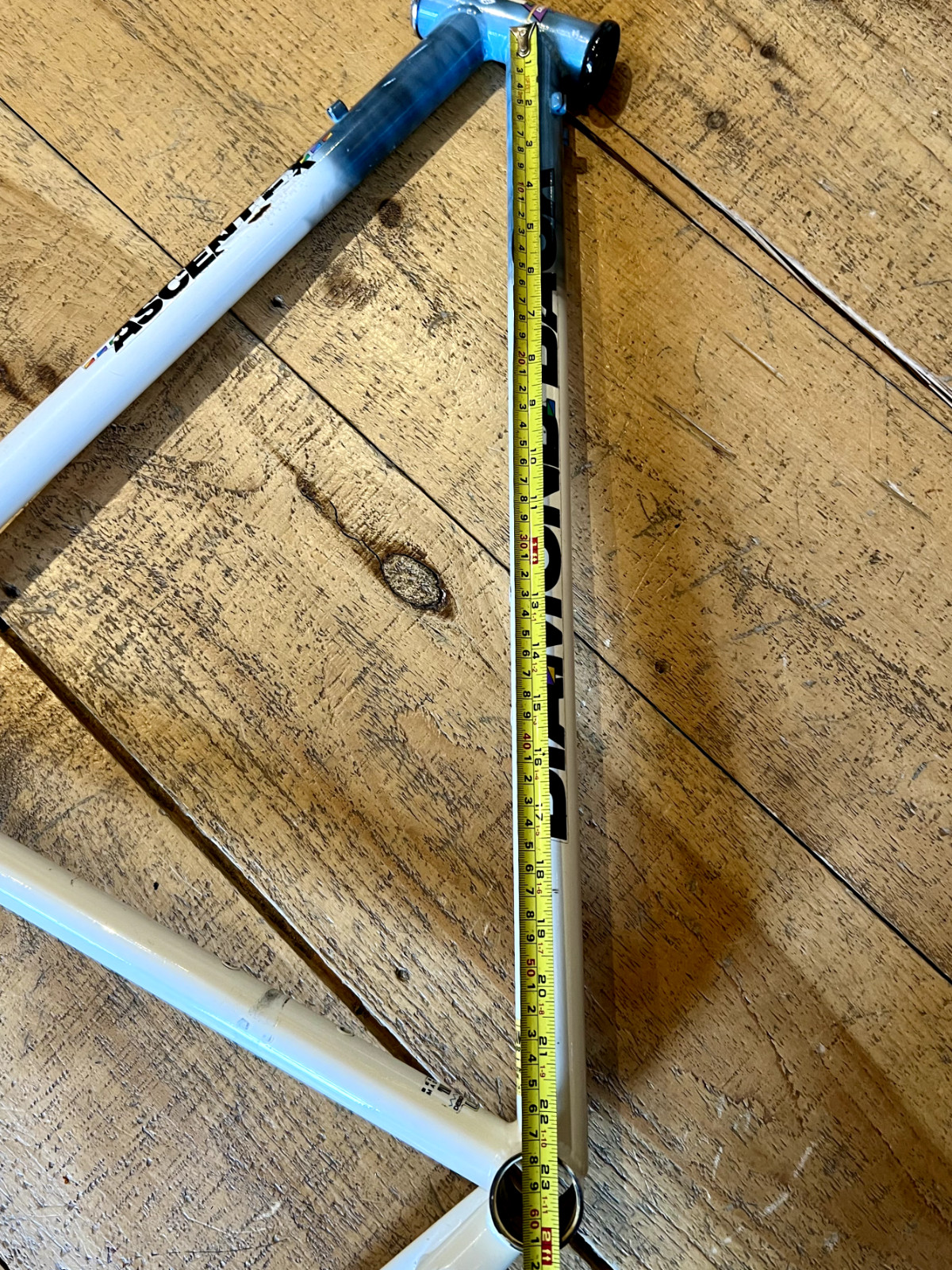 Vintage 90s Diamondback Ascent EX 19.5" Steel Mountain Bike Frame White Blue Mix