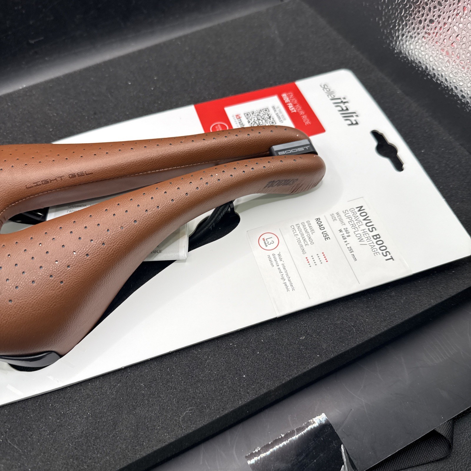 Selle Italia Novus Boost Gravel Heritage L3 Superflow 148mm Ti316 (9419-61)