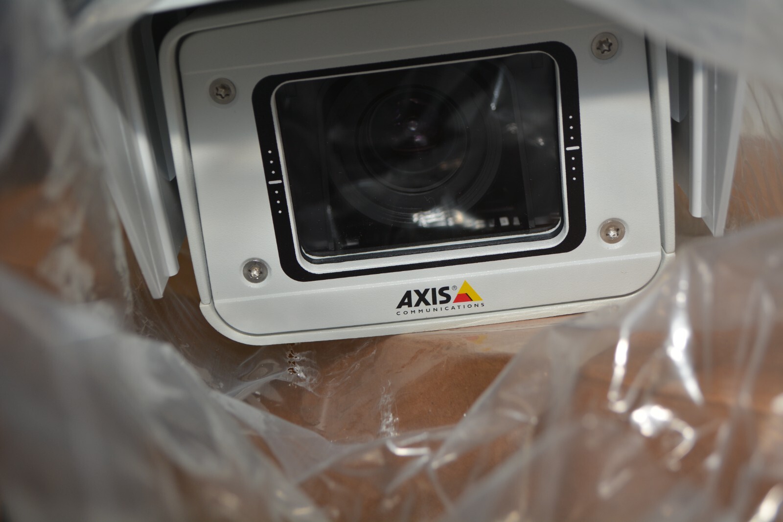 ^ Axis Communications Q1615-E Mk II 1080 Day Night Indoor/Outdoor Network Camera