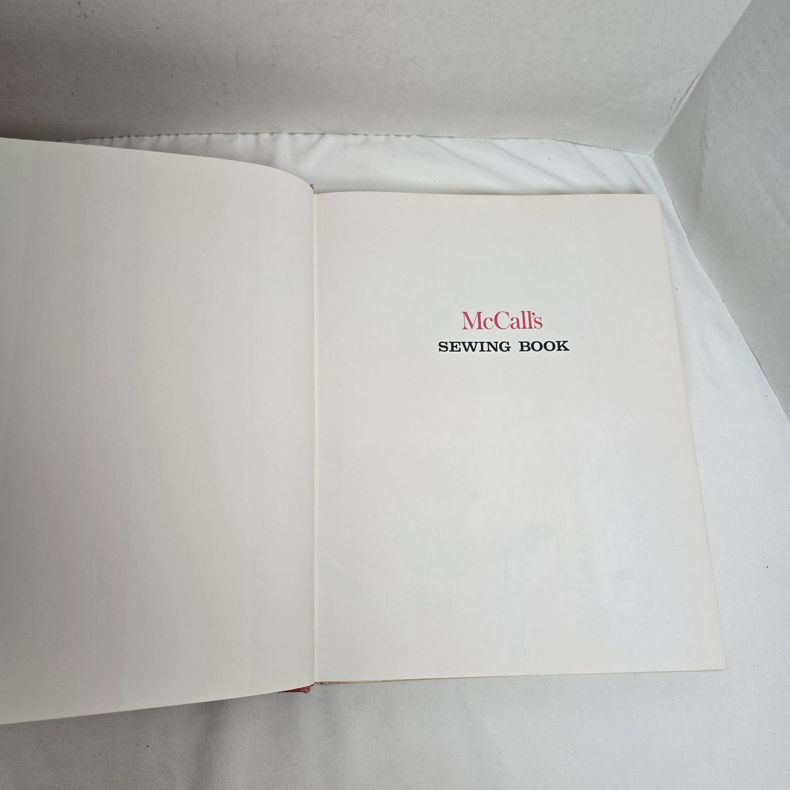 McCall's Sewing Book Random House Vintage Book 1968 5th Print VTG Illus DIY HCDJ