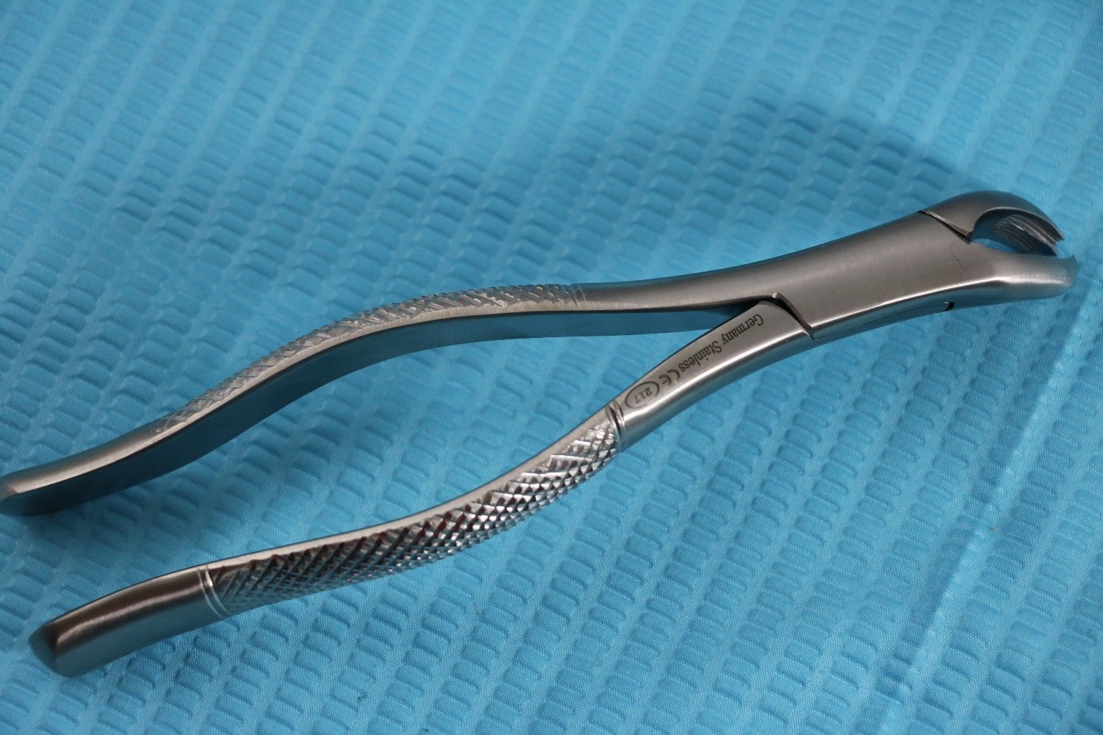 GERMAN 10 GERMAN EXTRACTING FORCEPS EXTRACTION DENTAL INSTRUMENTS-A+ QUALITY