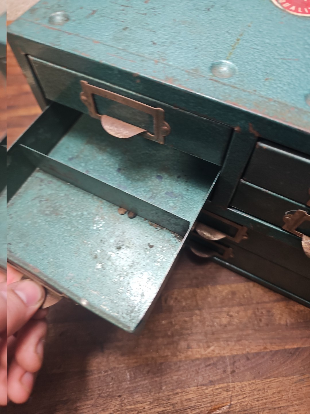 I6- Vintage WARDS MASTER QUALITY Metal 6 Drawer Small Parts Cabinet