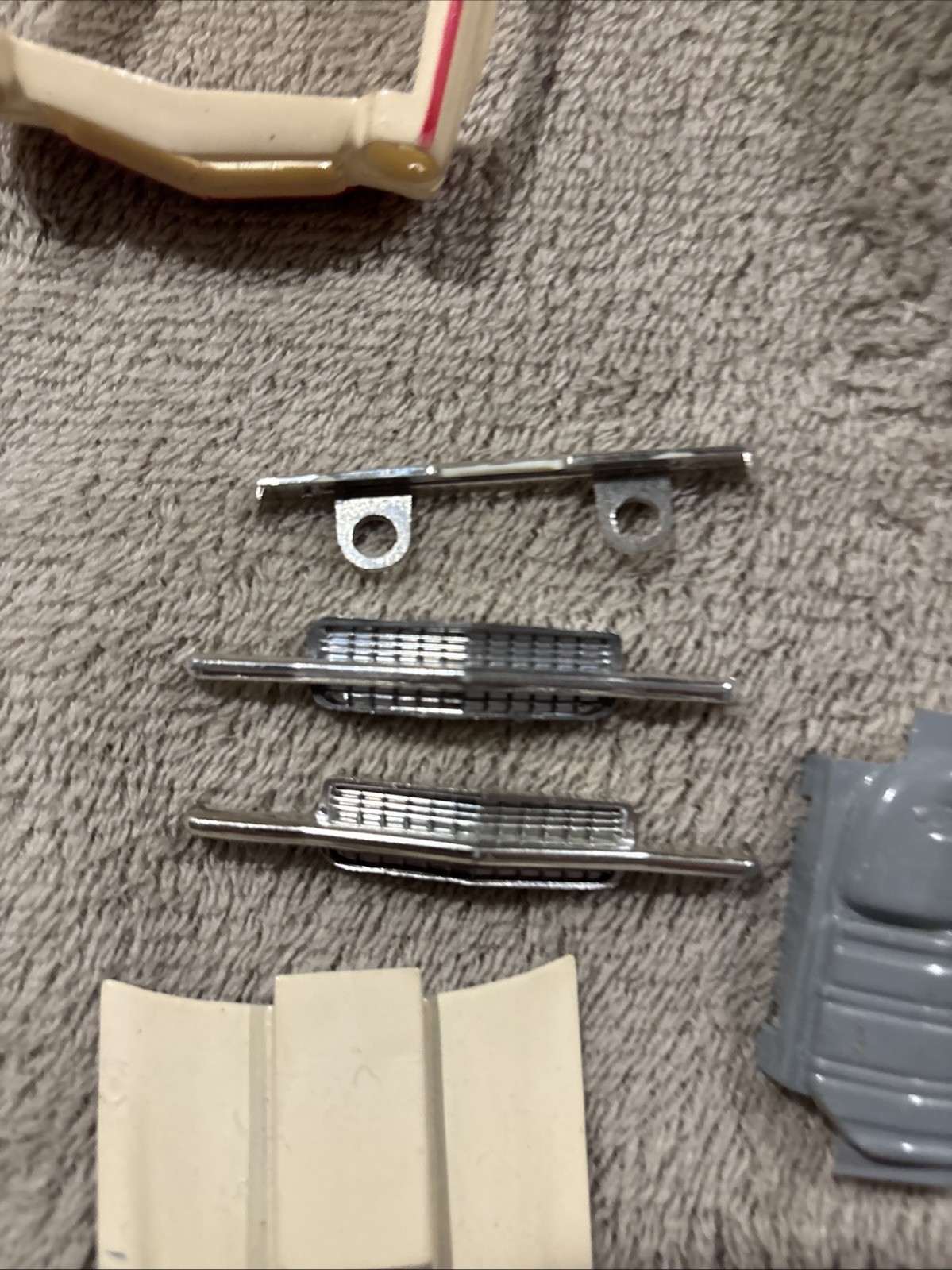 vintage 1973 issue MPC 1/25 Bill "Grumpy's Toy" Jenkins Pro Stock Vega Parts