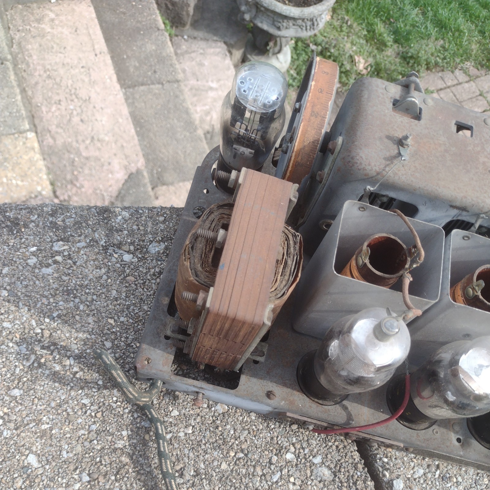 Antique 1931 Crosley Model 54 Cathedral Or Tombstone Radio Chassis. Parts Only