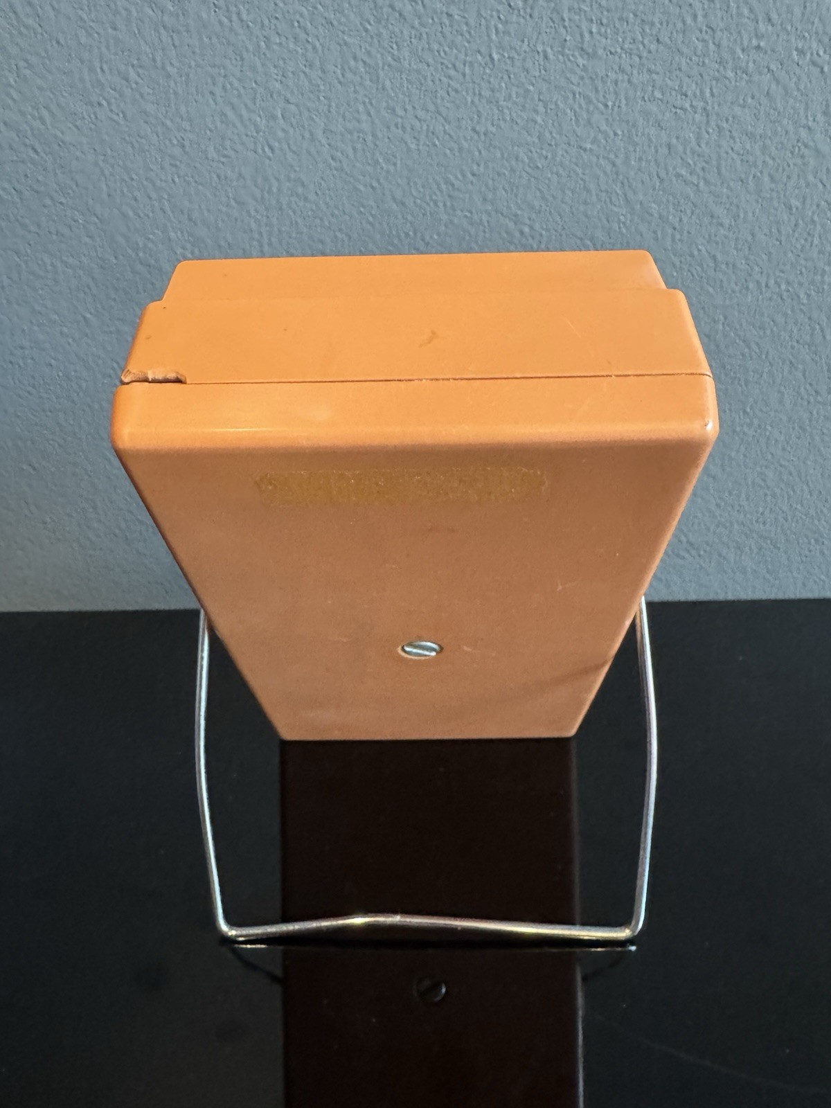 VTG MOTOROLA Transistor Radio 7X25P With Stand - Orange - Untested As-Is Retro