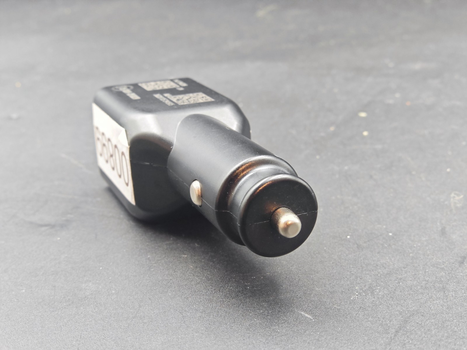 TELTONIKA Plug and Play tracker with GNSS, GSM and Bluetooth (FMP100)