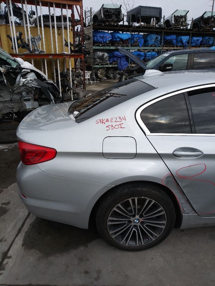 2019 BMW 530I MAIN 10.25 " DISPLAY SCREEN BLACK ID 8715339