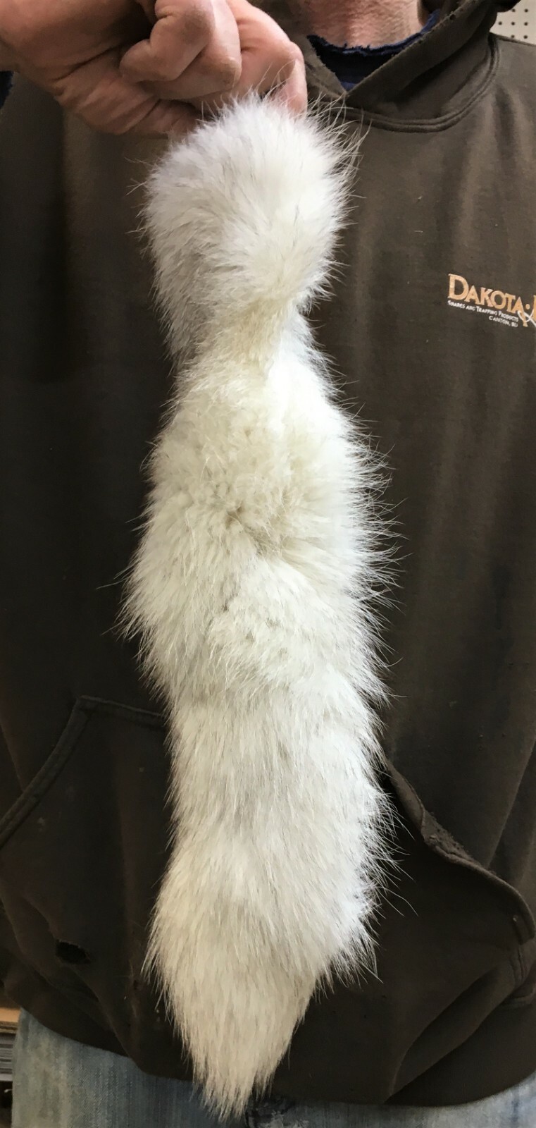 Shadow White Fox Tails, Select, 14-17", fur soft, silky tanned Shadowtail
