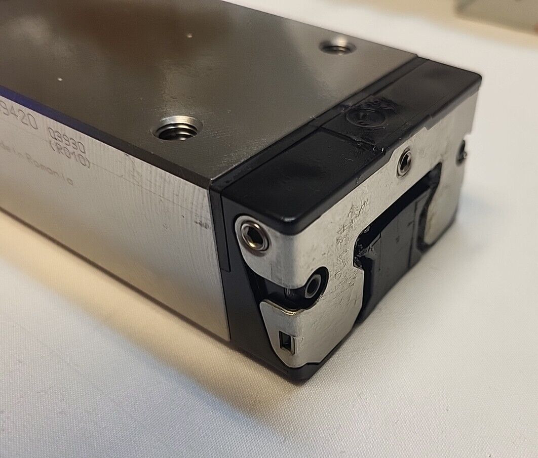 NEW REXROTH RUNNER BLOCK R162339420, KWD-035-SLS-CO-N-1