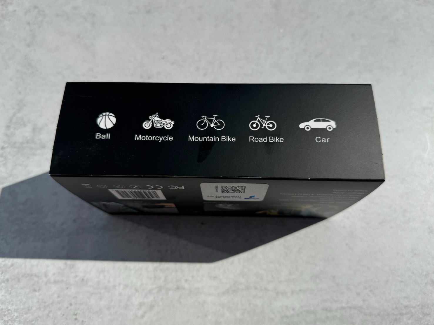 Airmoto Smart Air Pump Model BP198 rechargeable inflator balls bike car tires