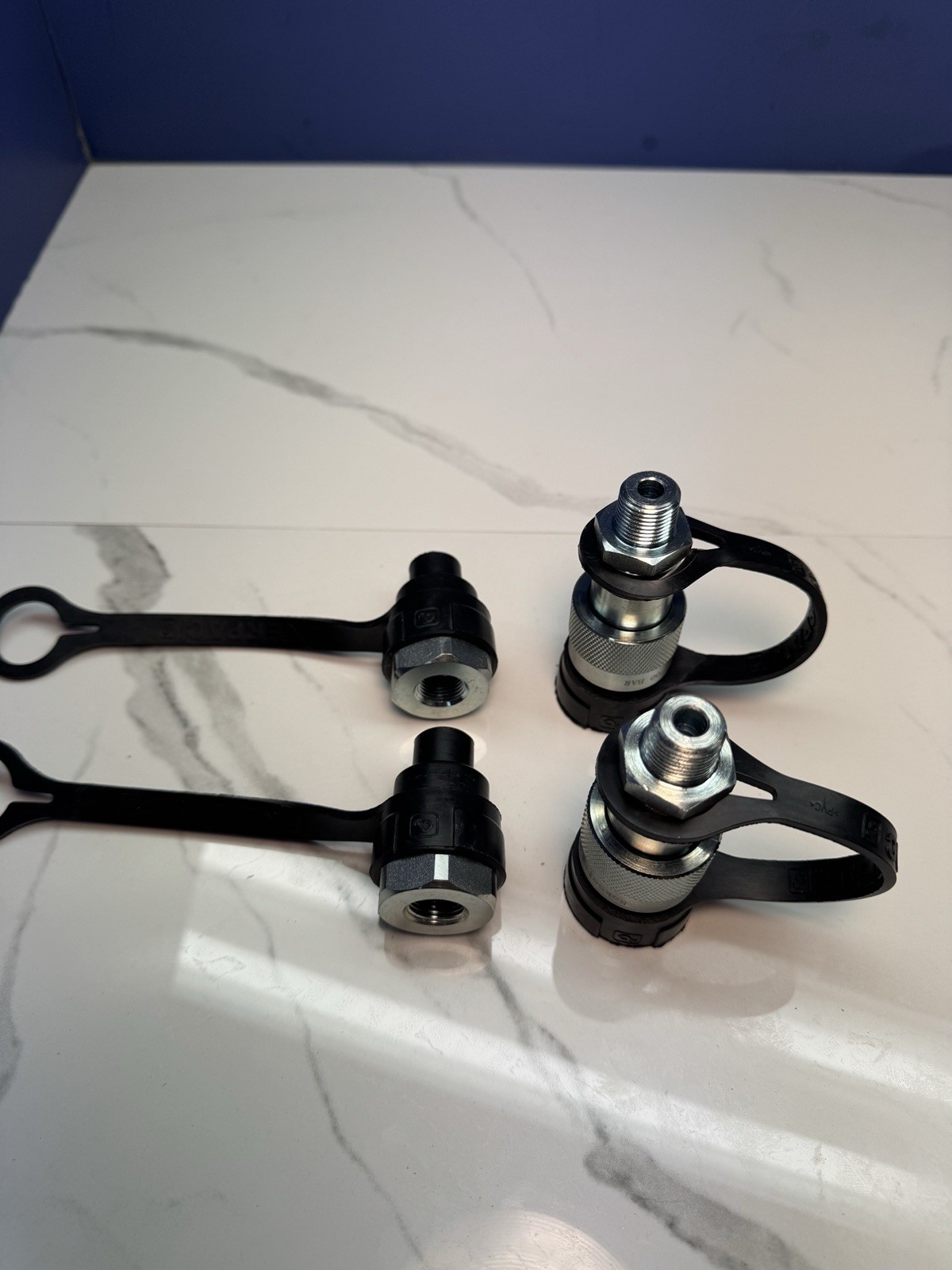 2 Sets of 3/8" 10,000 PSI High Pressure Hydraulic Quick Couplers Enerpac C-604