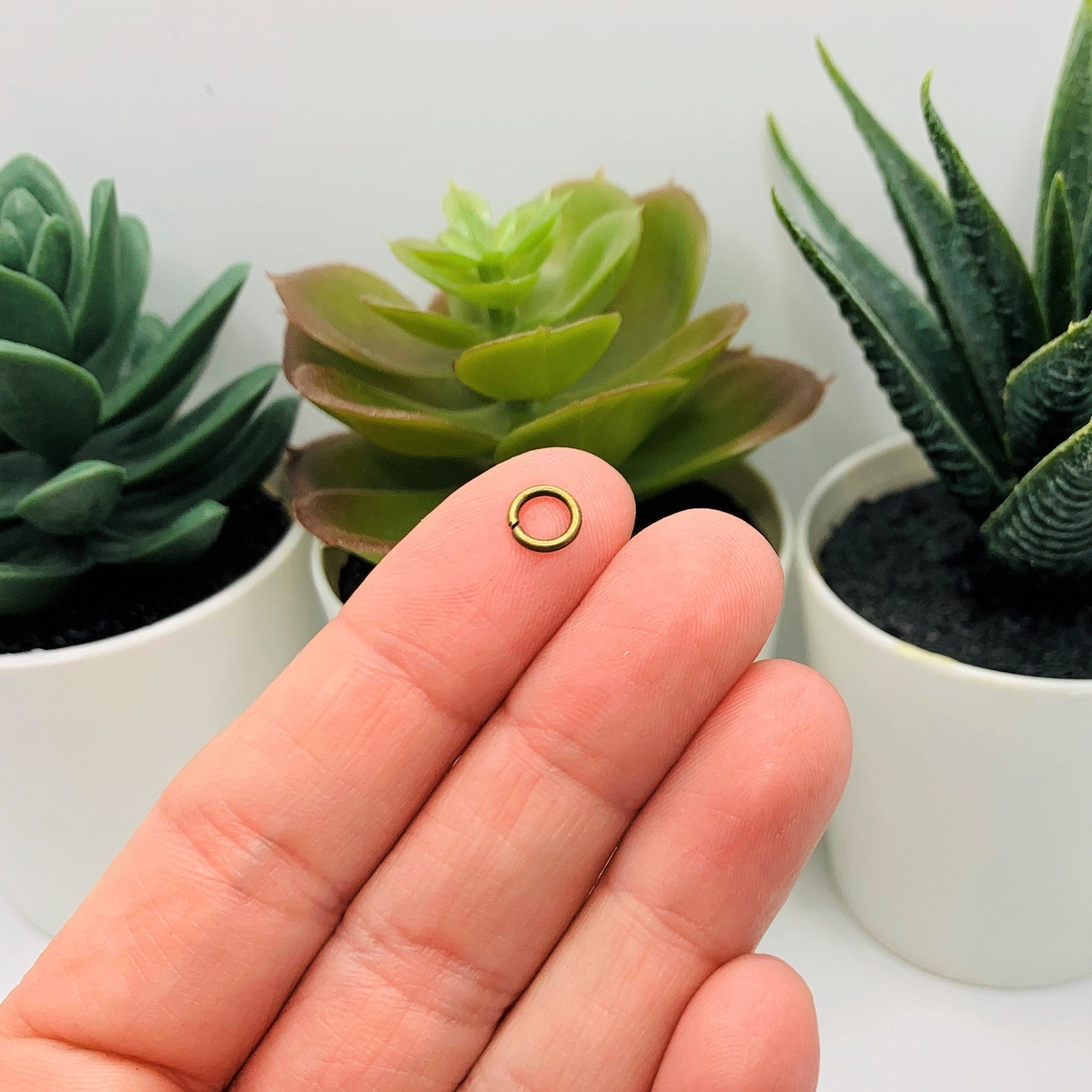 6mm, 18g, Bronze Open Jump Rings - US Seller