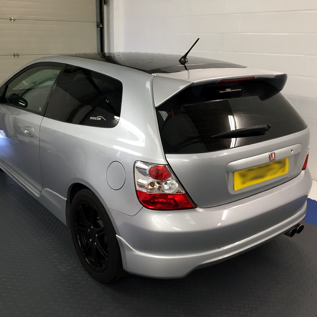 Professional Car Window Tinting Film Rolls | 1-Ply Dyed Or 2-Ply Carbon Tint