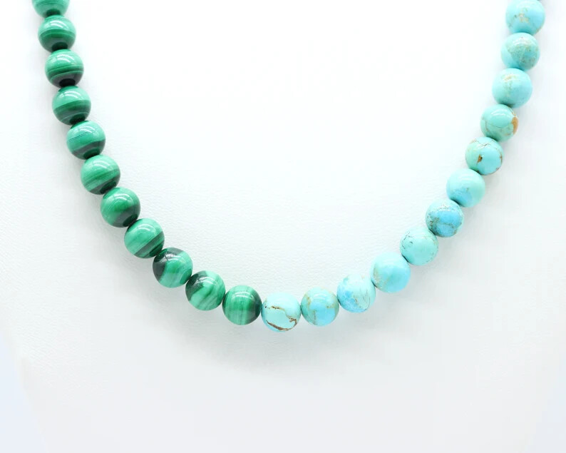 Turquoise Malachite Beaded Necklace, Carrie Bradshaw And Just Like That Sex City