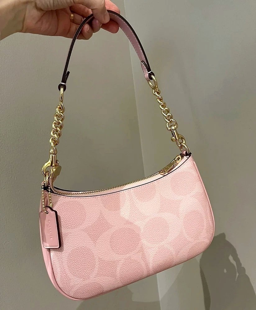 Outlet Product Coach CAL51 Teri Shoulder Bag In Signature Canvas Powder Pink