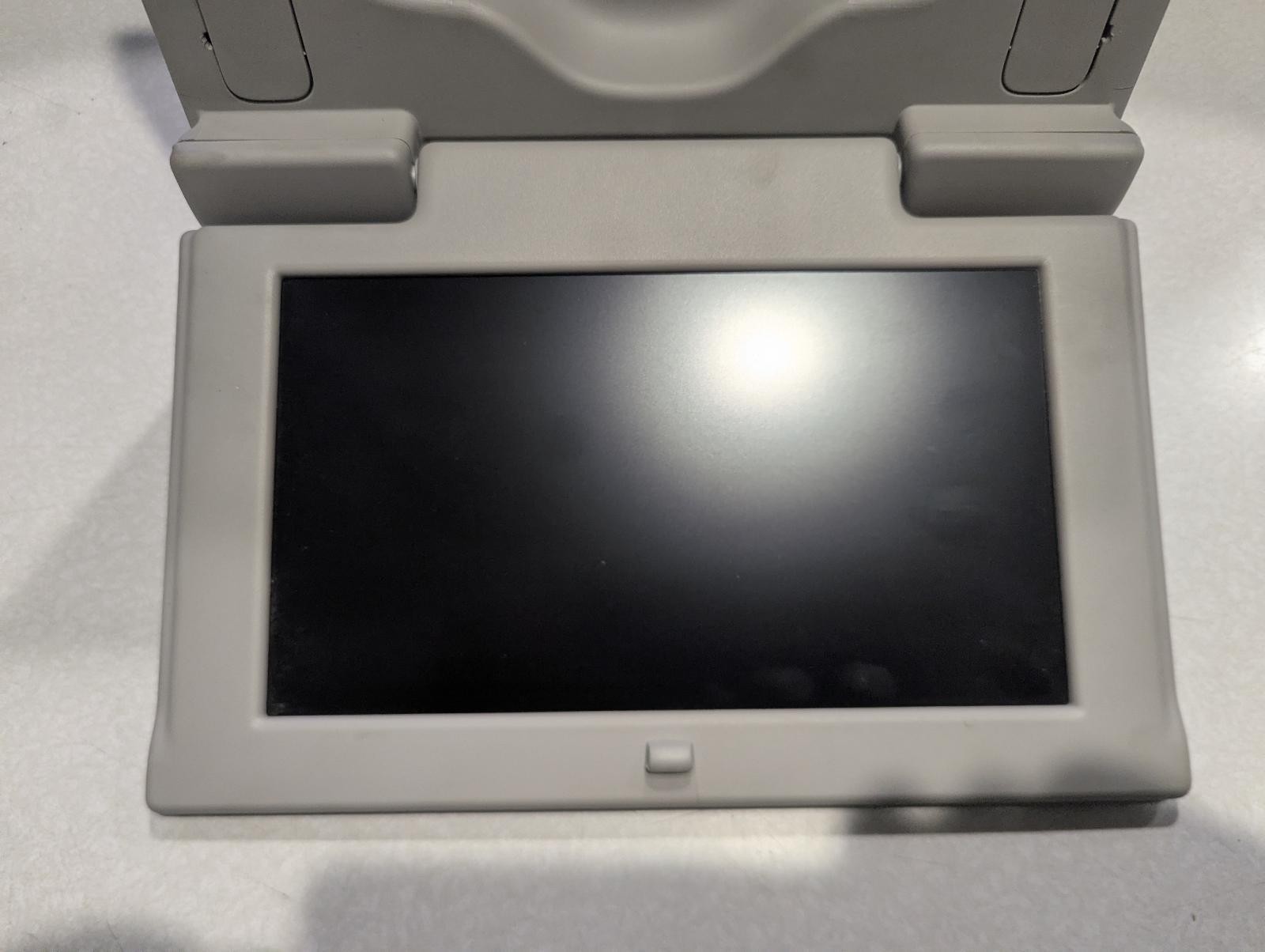 15 ESCALADE Display Screen, Roof Mounted ID# 23464763; Gray