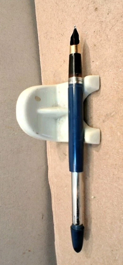 VTG SHEAFFER WHITE DOT VACUUM FILL FOUNTAIN PEN GOLD 14K NIB