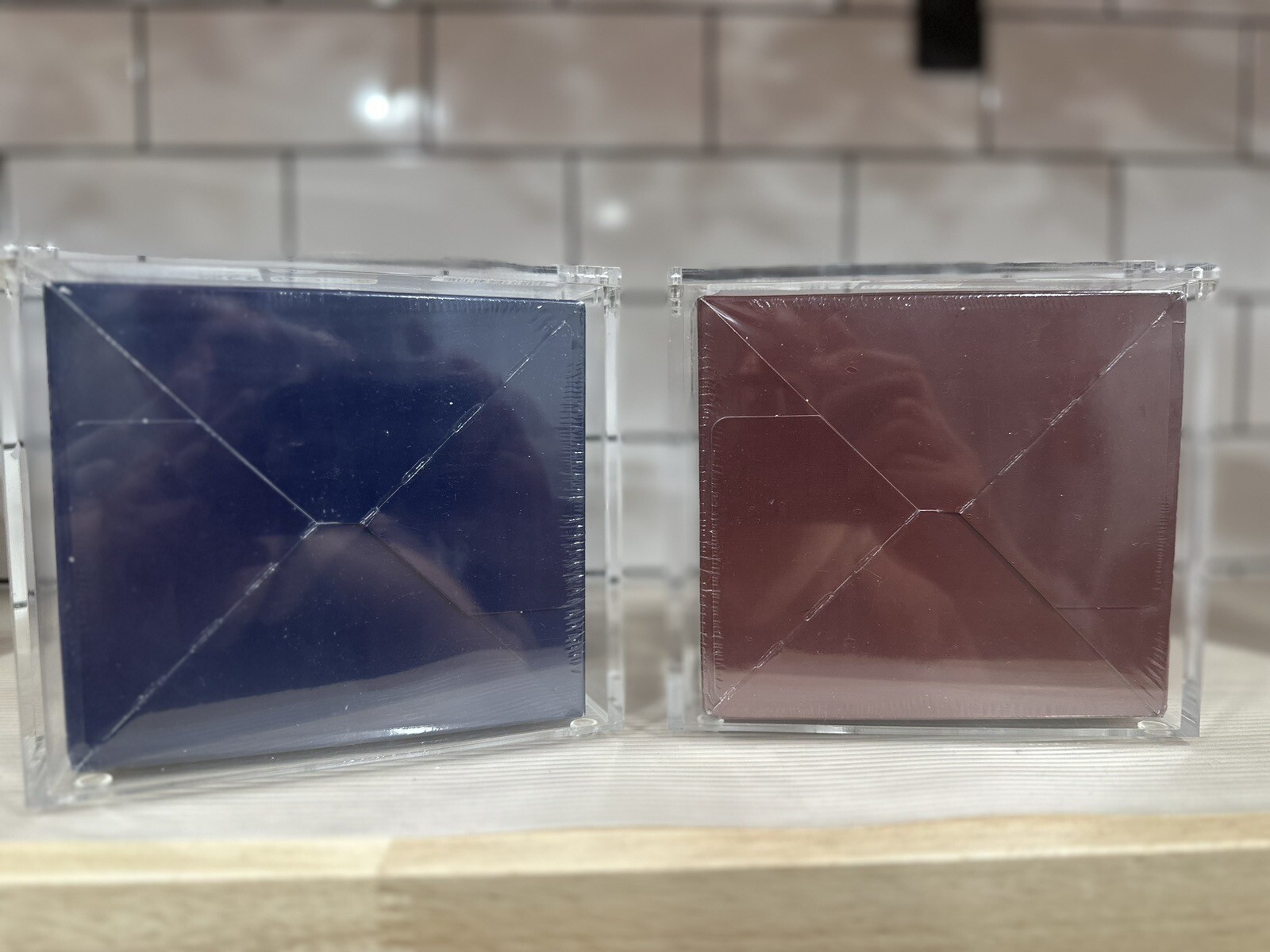 One Piece Booster Box Acrylic Case Magnetic Lid US seller BLUE BOTTOM & RED