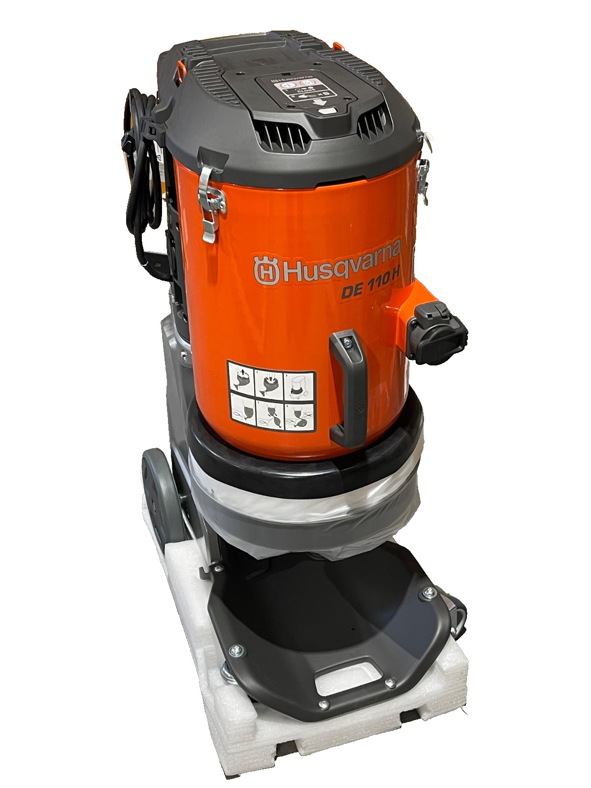 Husqvarna DE 110 H Single Phase 1.5HP HEPA Dust Extractor Vacuum 120V 124cfm