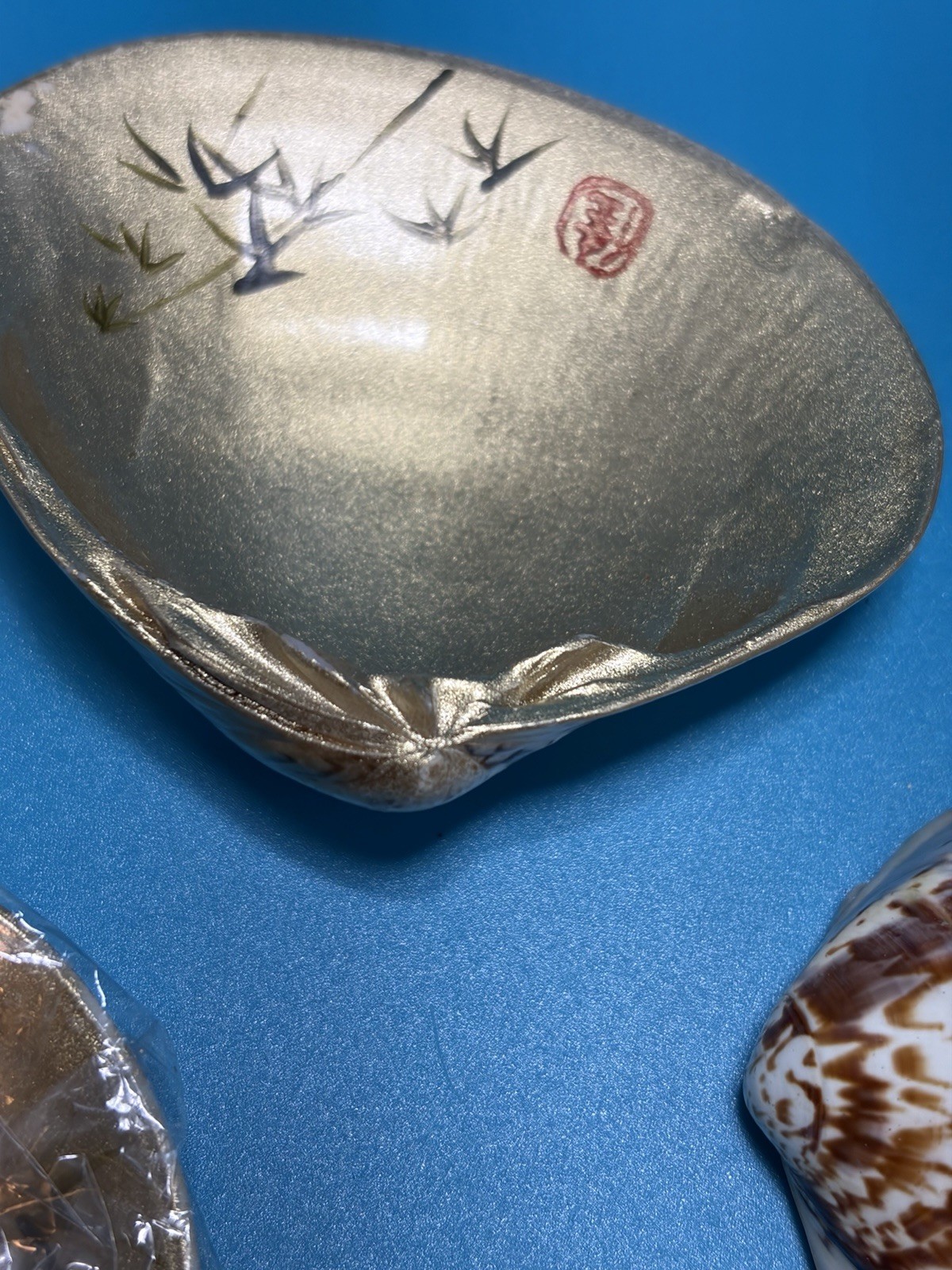 Meiji Period Real Natural Lacquered Seashells Lot Of 7