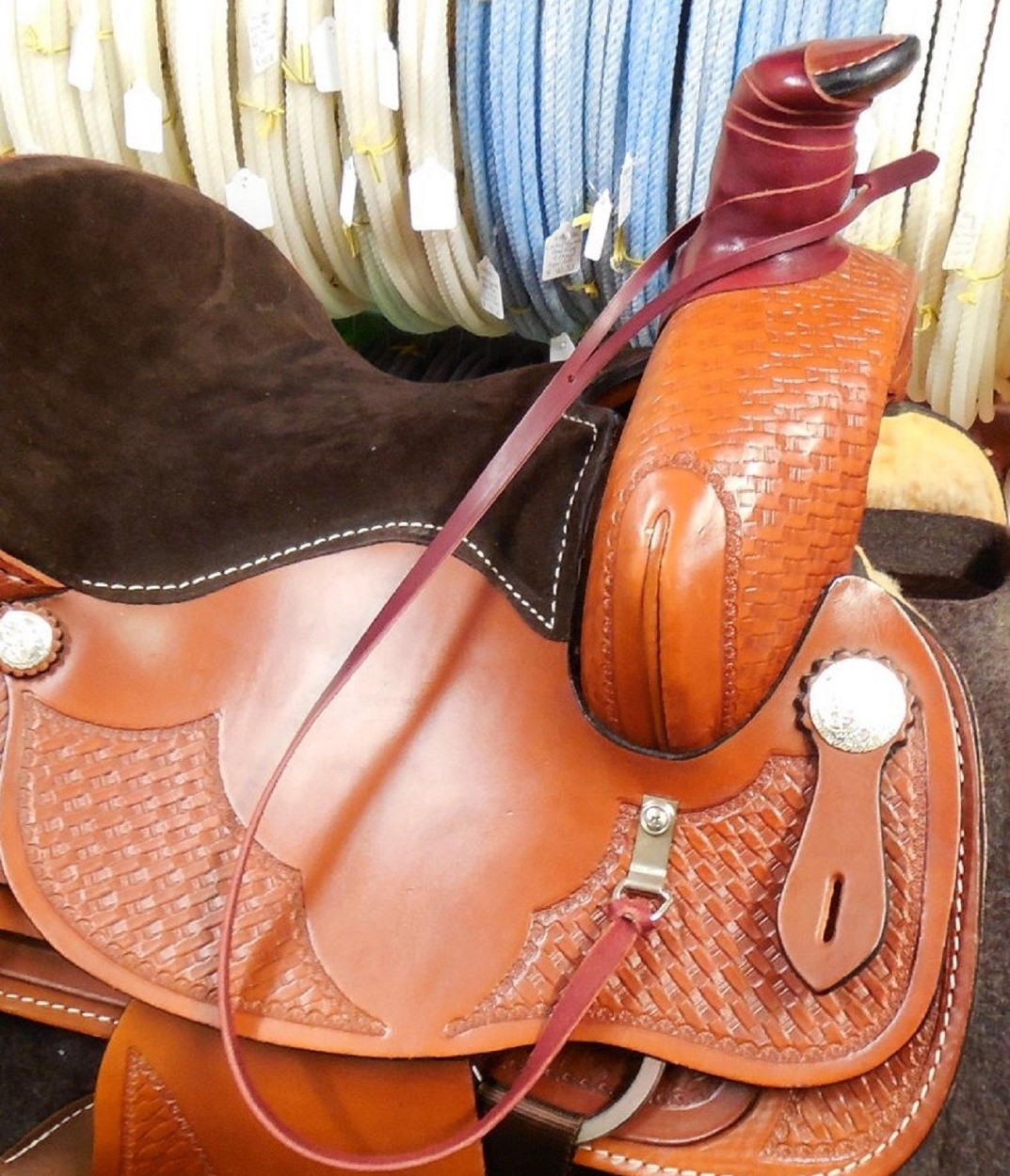 Lariat Rope Loop Holder w/Attachment Dee Amish Made New Free Shipping