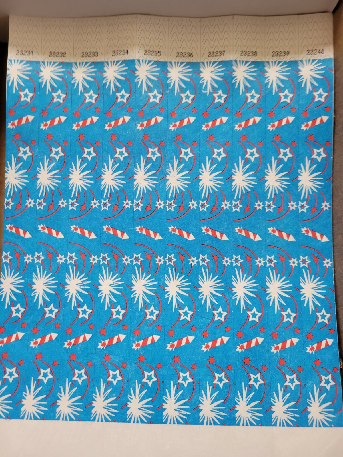 200  PATRIOTIC  3/4" TYVEK WRISTBANDS, 4th of July WRISTBANDS , PAPER WRISTBANDS