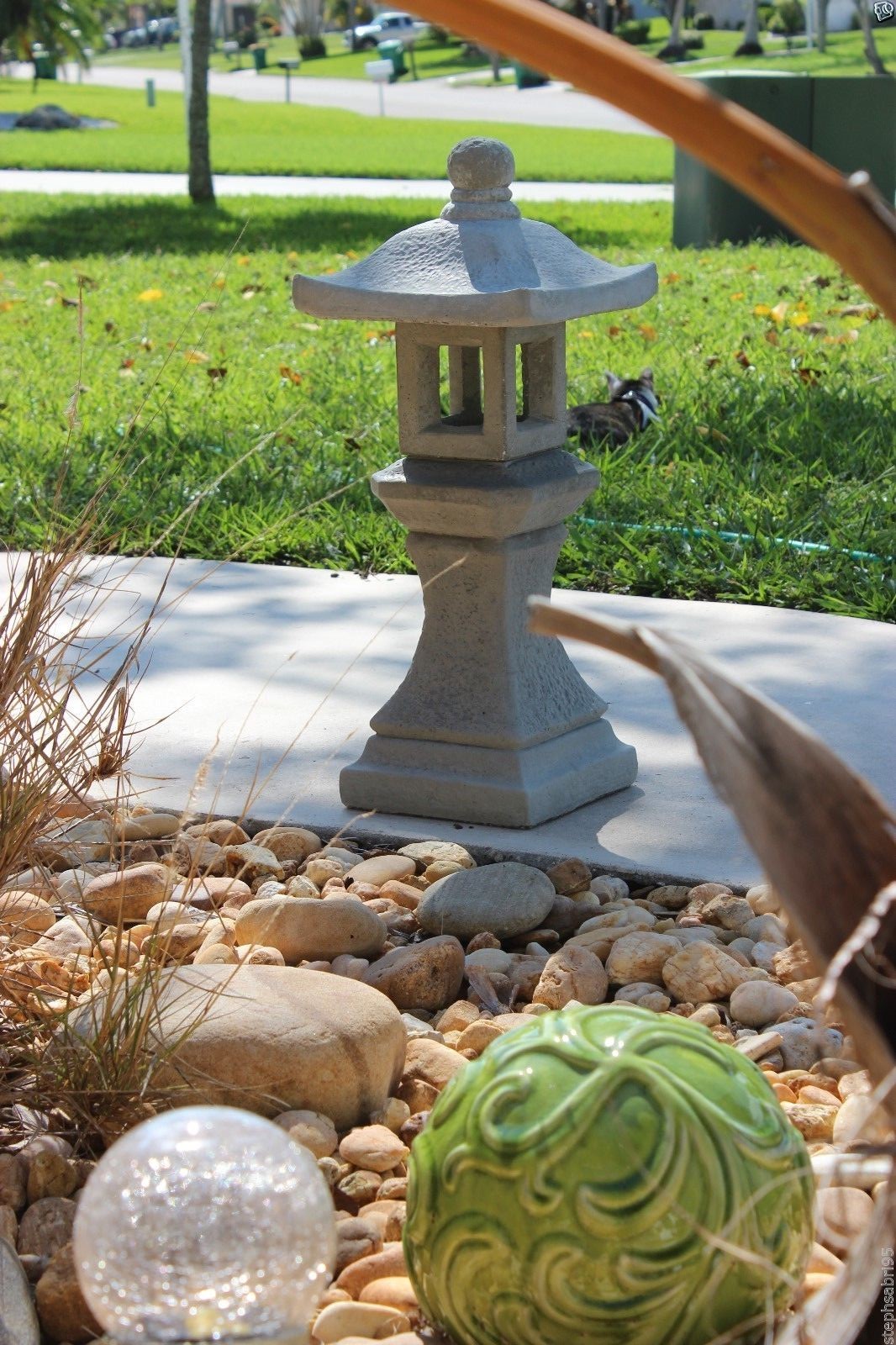PAGODA ORIENTAL CONCRETE LANTERN JAPANESE GARDEN YARD CEMENT ART STONE STATUE