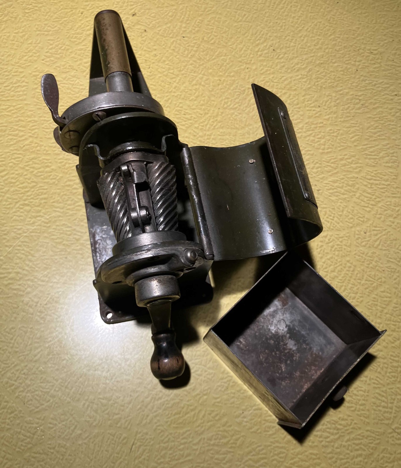 Dandy Automatic Feed Pencil Sharpener - Antique Pencil Sharpener Patent 1919