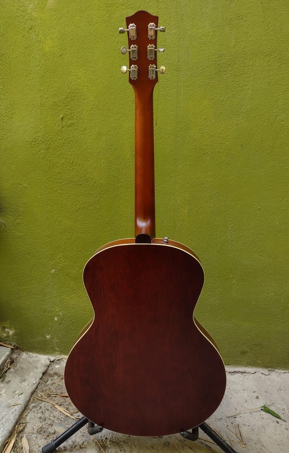 Godin 5th Avenue Kingpin Hollow body ACOUSTIC Guitar