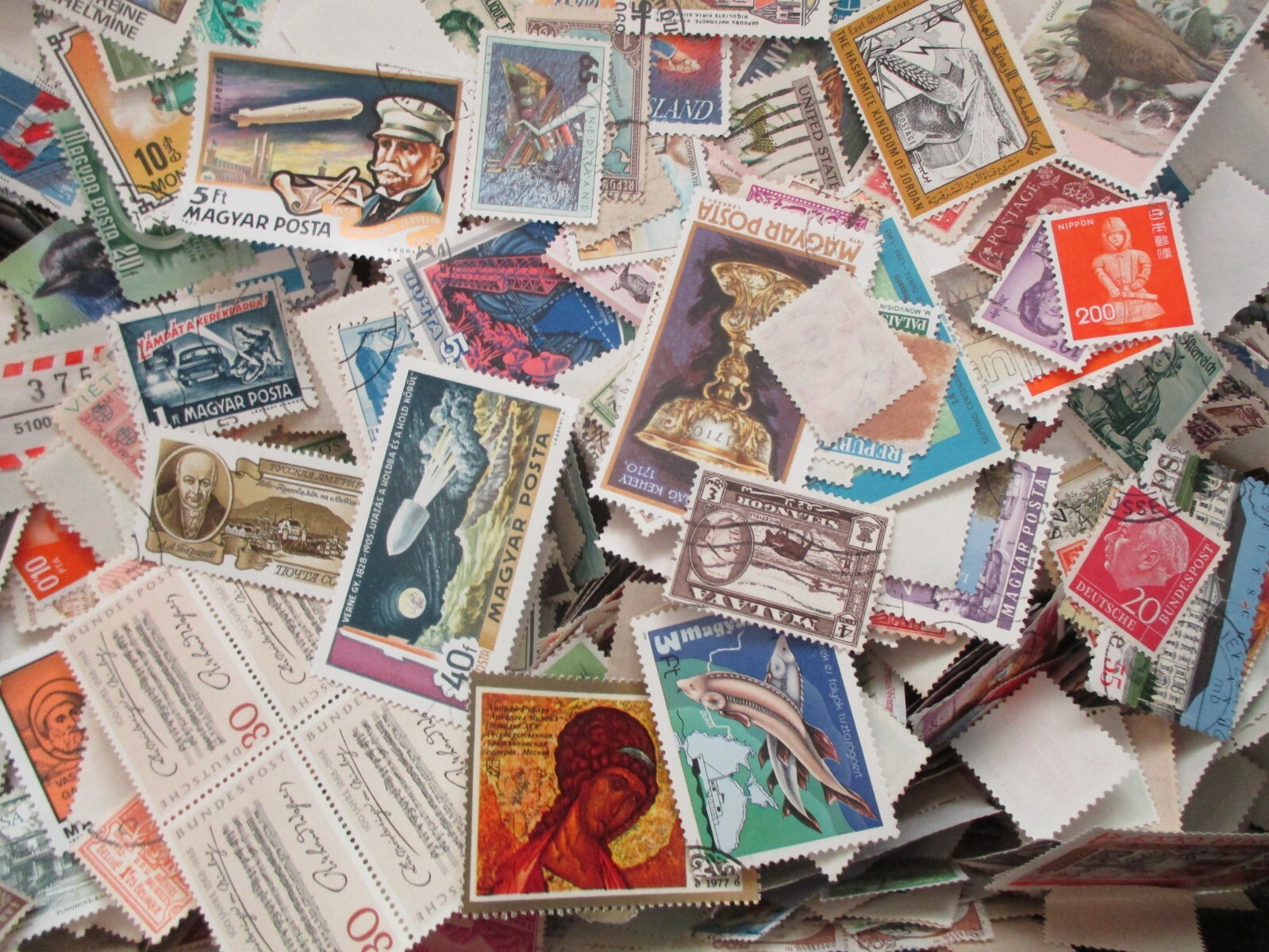 10.000 World Stamps Mix: Lots!! Treasure Hunters! /