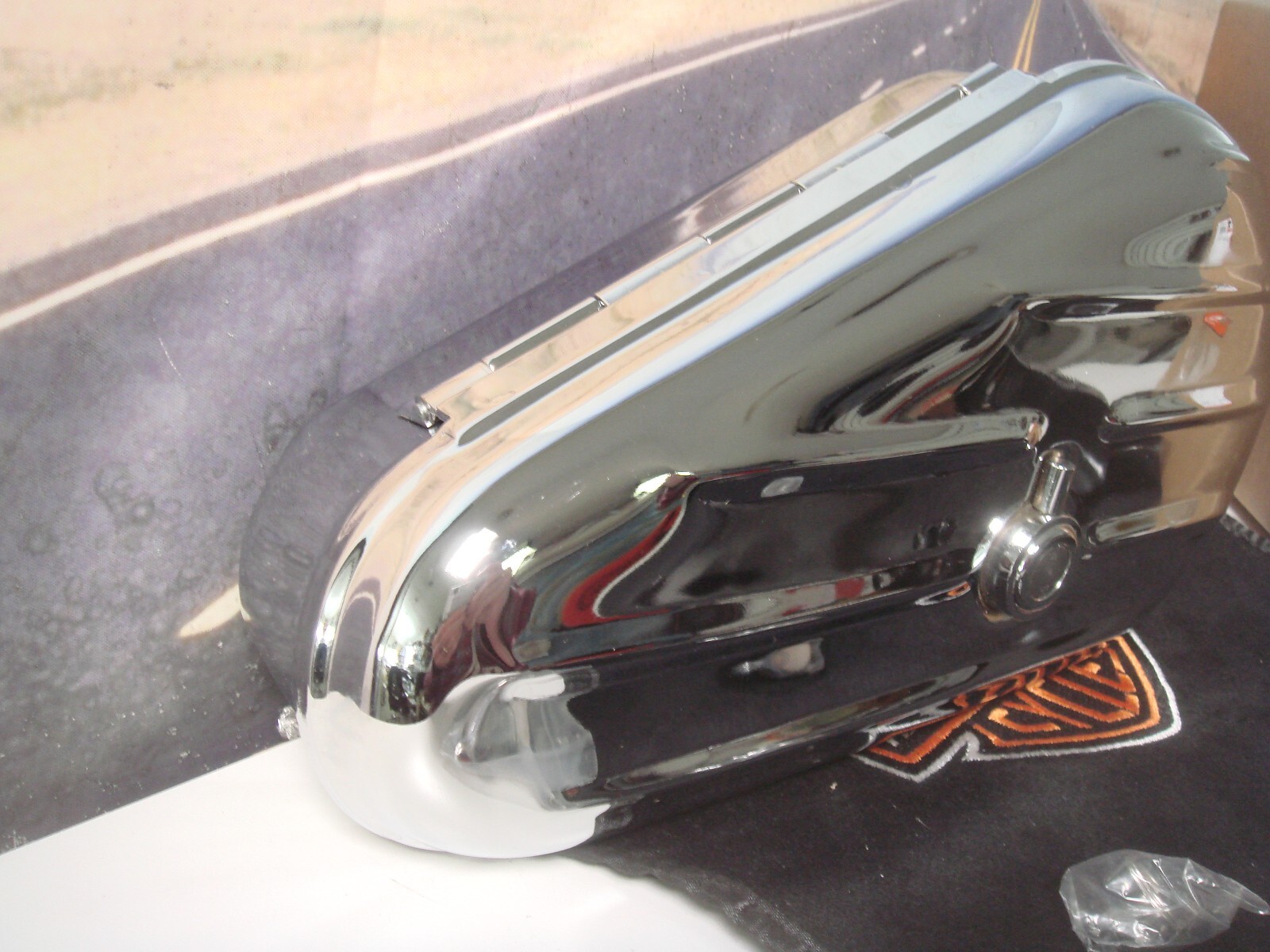 Harley Tool Box FXDWG W/ Mount Kit FXD Right RH Chrome 2006-17 V-Twin 50-2025 X5