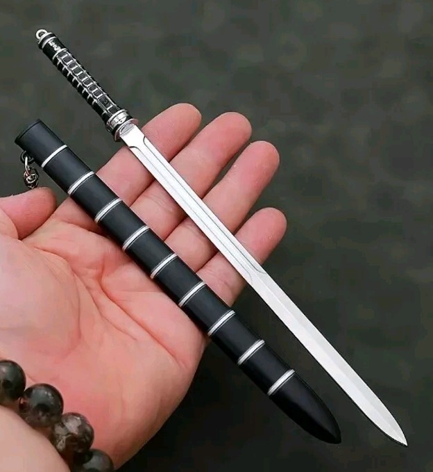 Marvel Blade Daywalker Sword MINI 8" Replica W/ Scabbard & Stand Letter Opener